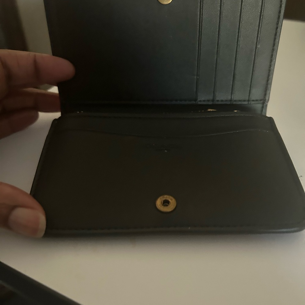 Coach Black Slim Card Case - Picture 2 of 4